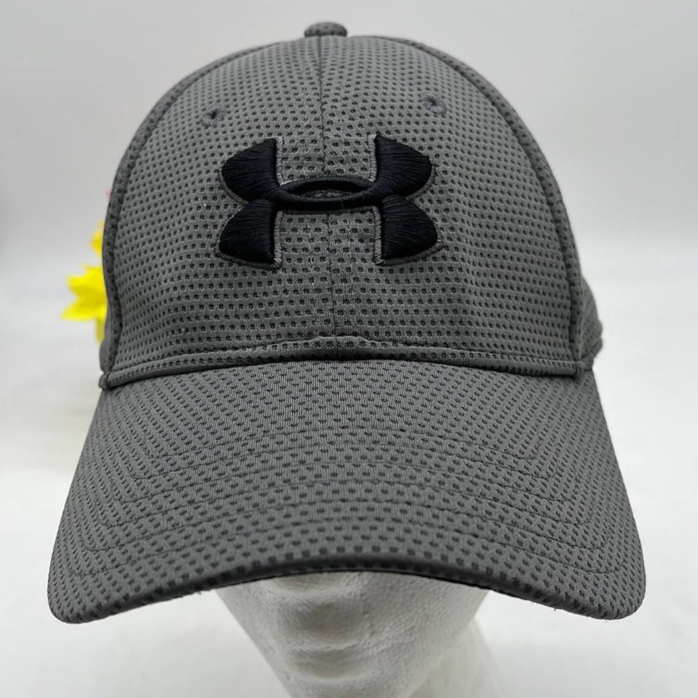 Under Armour Gray Black Logo large/xl baseball hat HT3425B